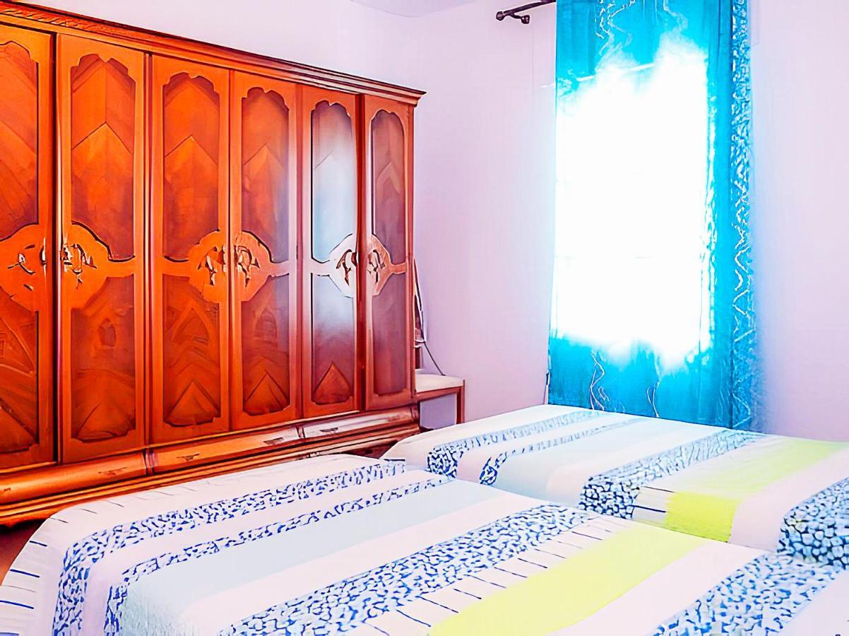 Apartamentos Garaje & Aire & Wifi & Solo Familias Y Parejas Conil De La Frontera Esterno foto