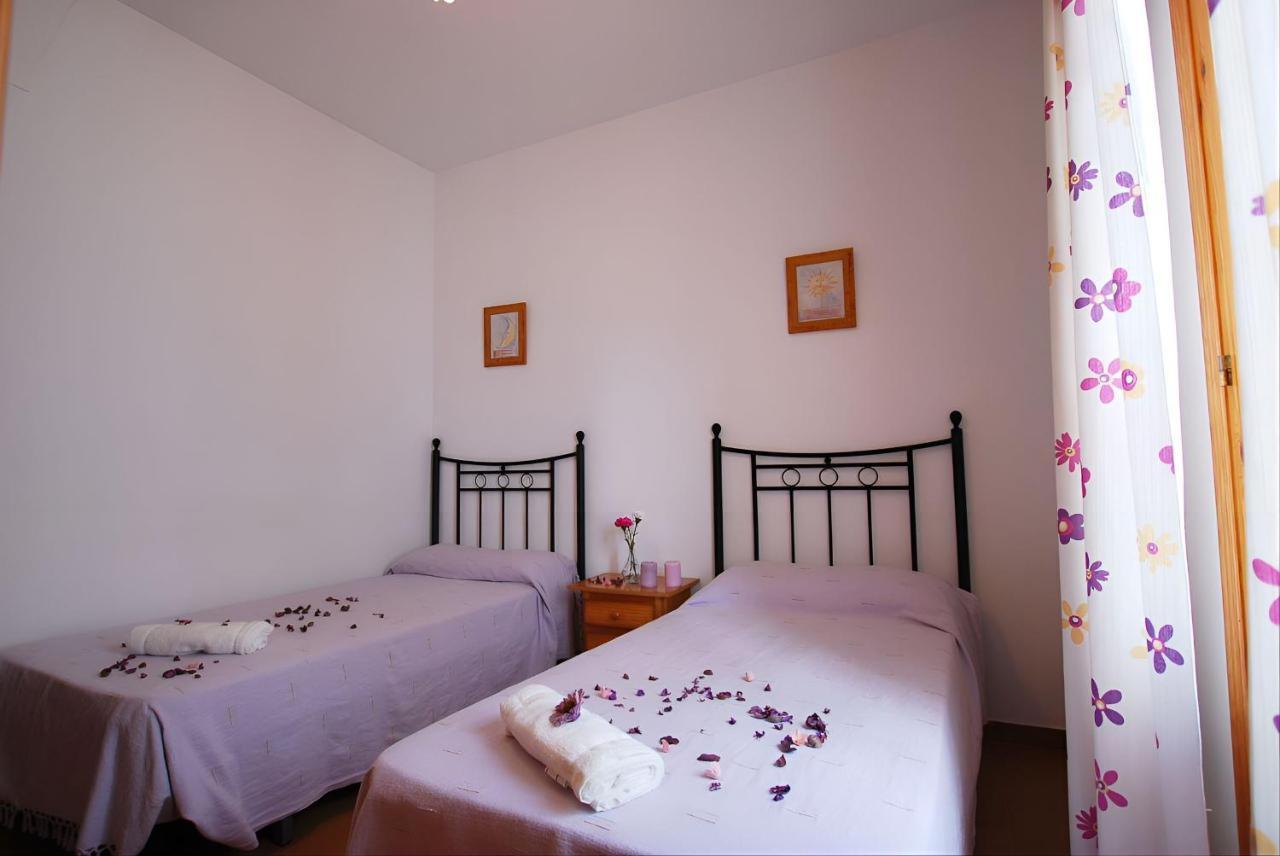 Apartamentos Garaje & Aire & Wifi & Solo Familias Y Parejas Conil De La Frontera Esterno foto