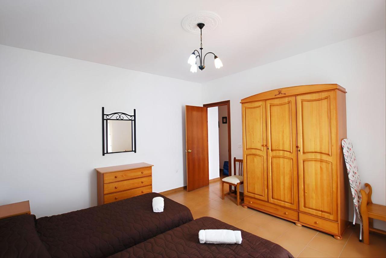 Apartamentos Garaje & Aire & Wifi & Solo Familias Y Parejas Conil De La Frontera Esterno foto