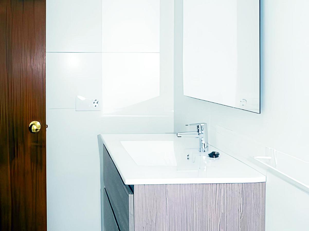 Apartamentos Garaje & Aire & Wifi & Solo Familias Y Parejas Conil De La Frontera Esterno foto